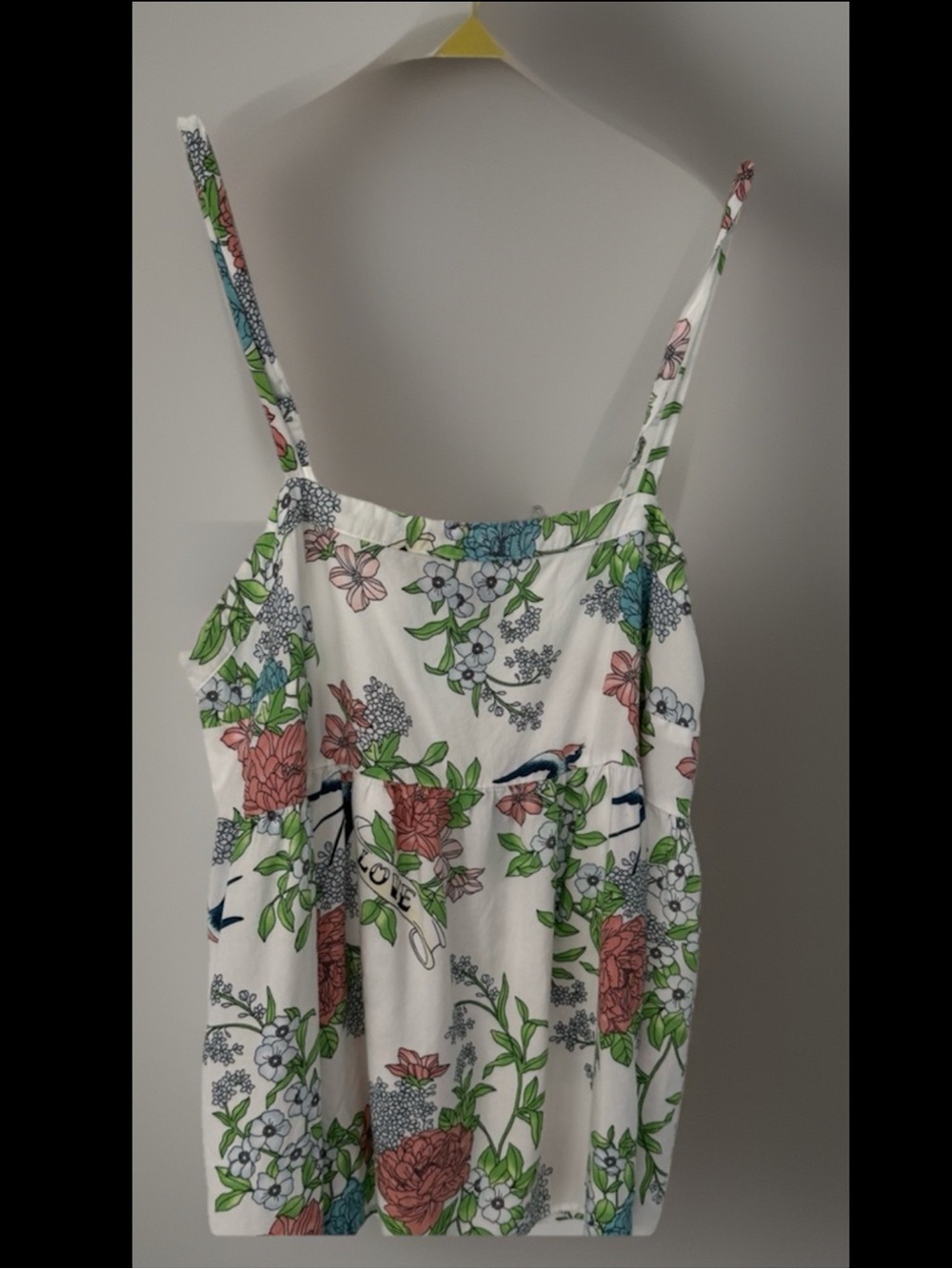 Torrid White Flowy Camisole Floral Print Wide Adjustable Straps Lightweight Sz 0